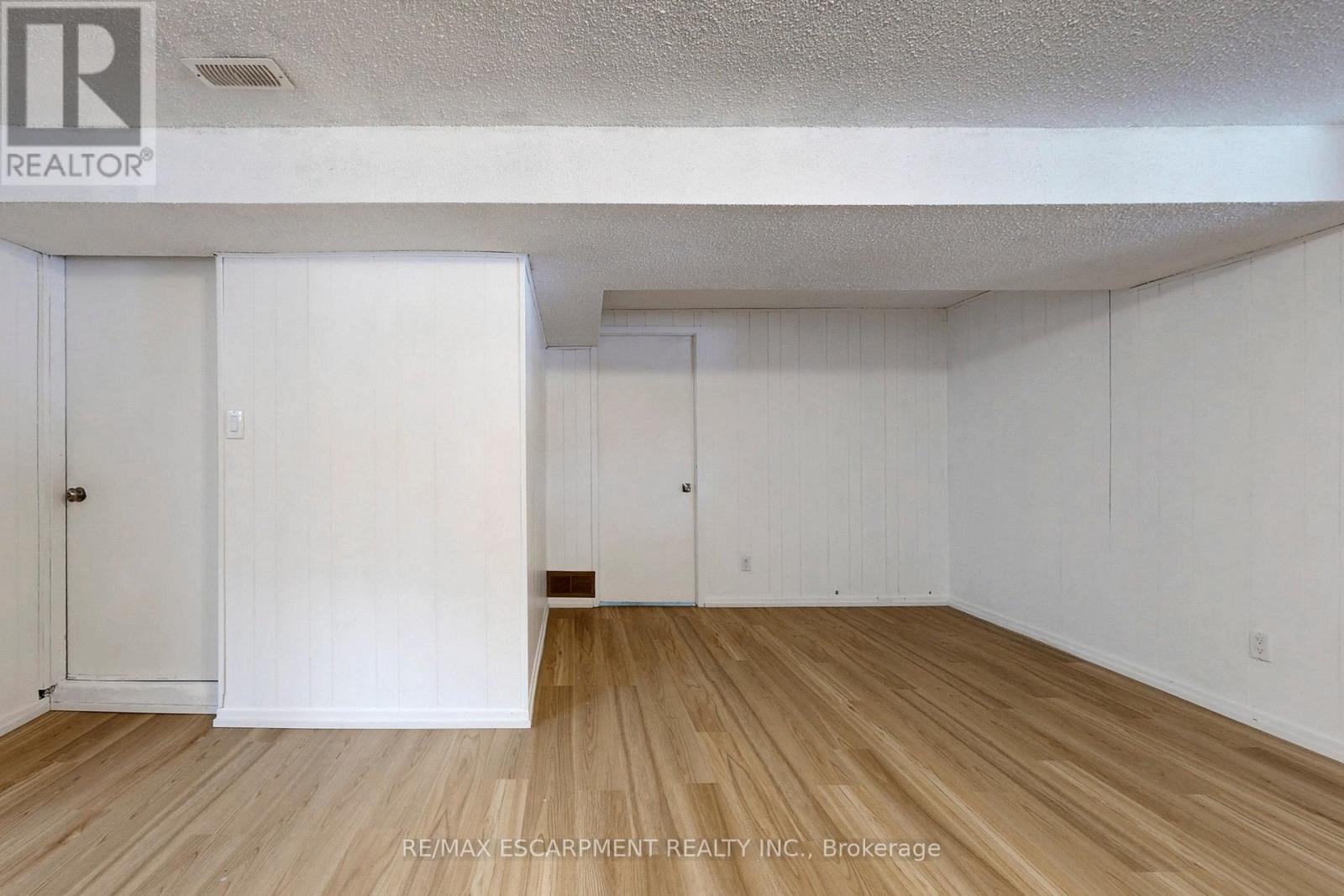 380 Magnolia Drive, Hamilton, Ontario  L9C 6N7 - Photo 27 - X12845568