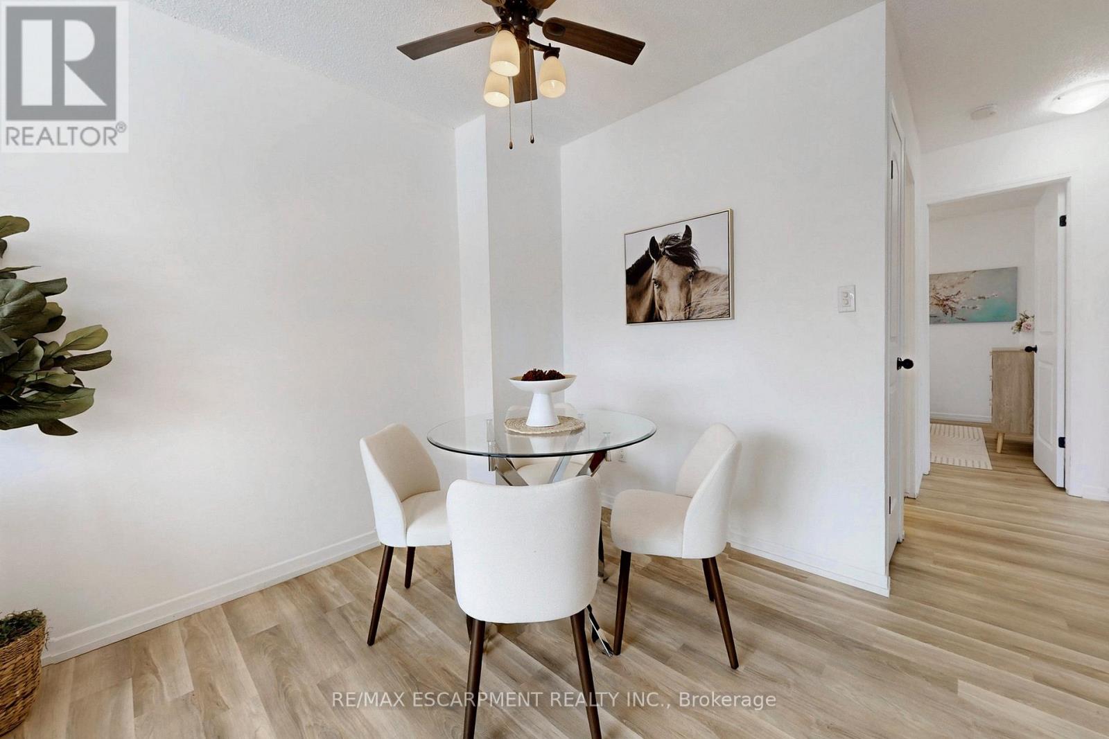 380 Magnolia Drive, Hamilton, Ontario  L9C 6N7 - Photo 8 - X12845568