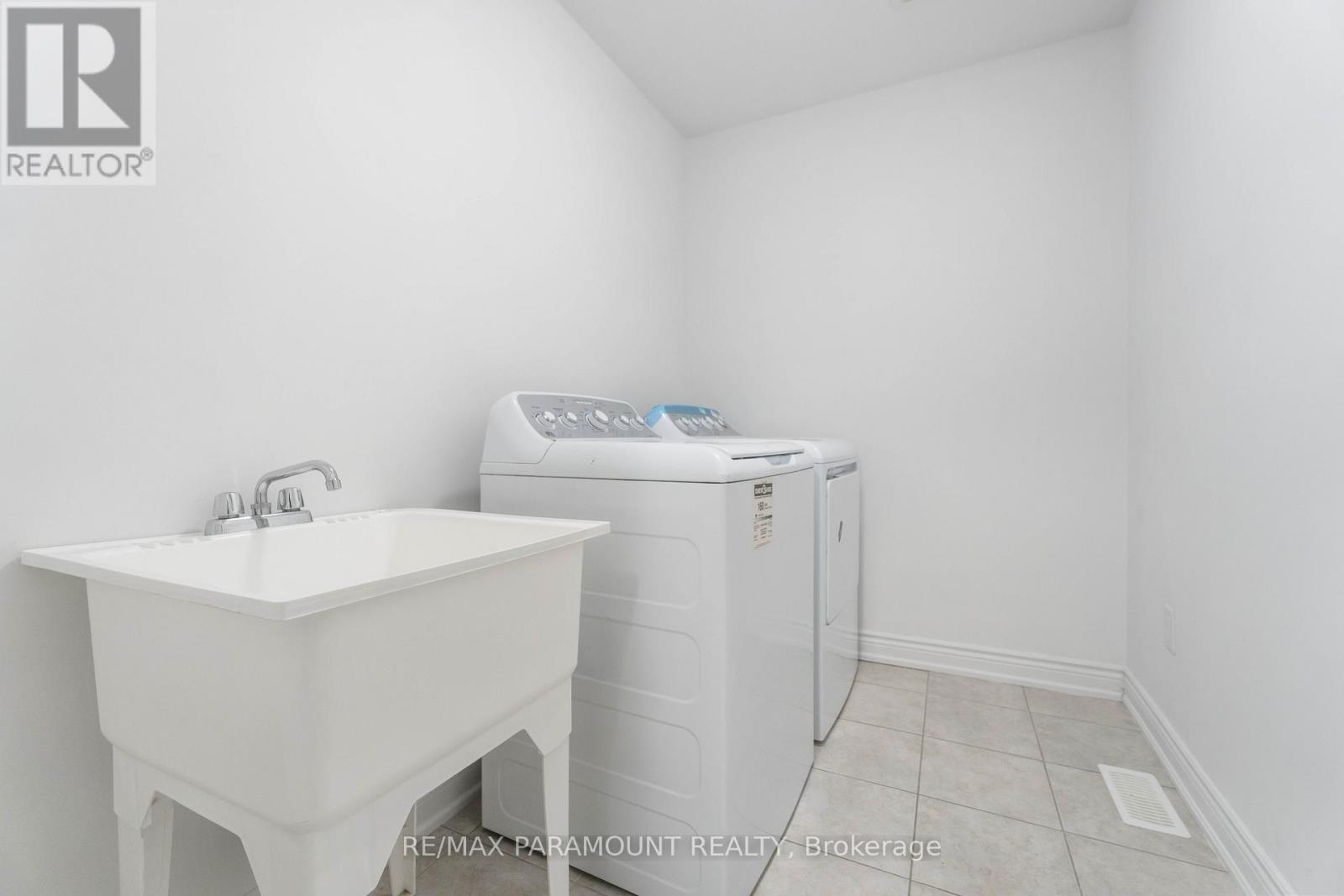 20 Vaughn Drive, Thorold, Ontario  L3B 0G8 - Photo 10 - X12845570