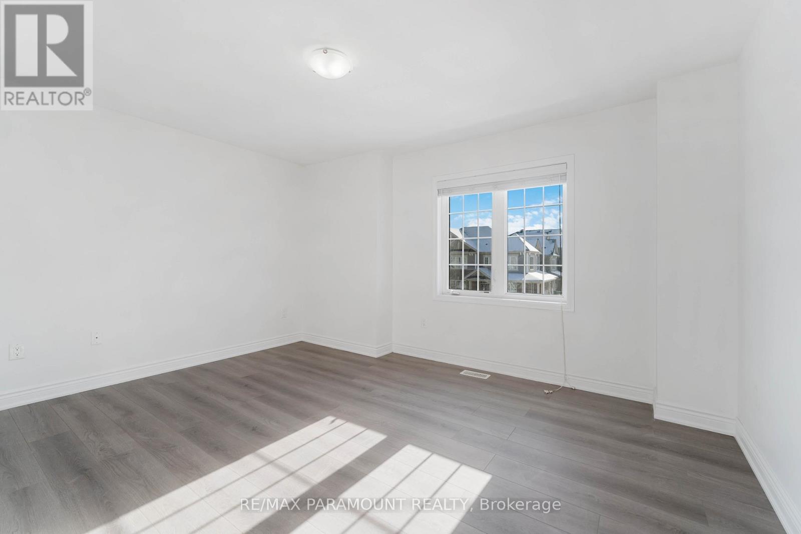 20 Vaughn Drive, Thorold, Ontario  L3B 0G8 - Photo 14 - X12845570