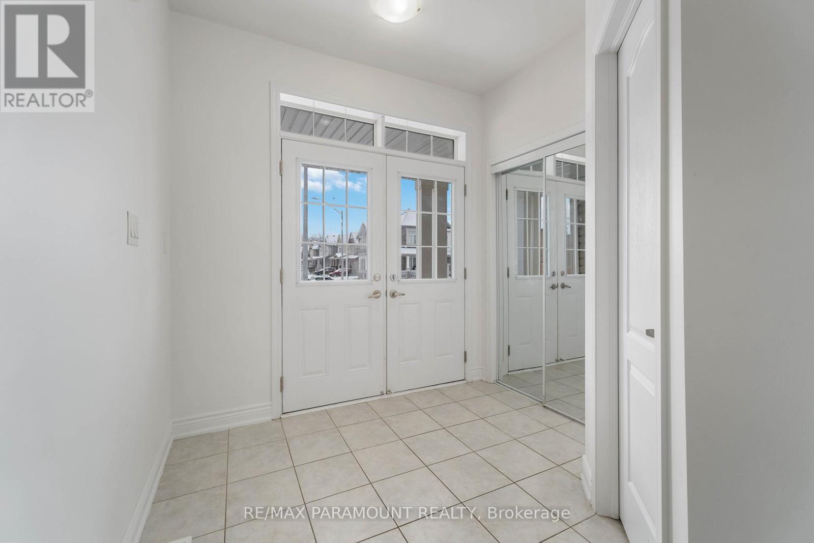 20 Vaughn Drive, Thorold, Ontario  L3B 0G8 - Photo 4 - X12845570