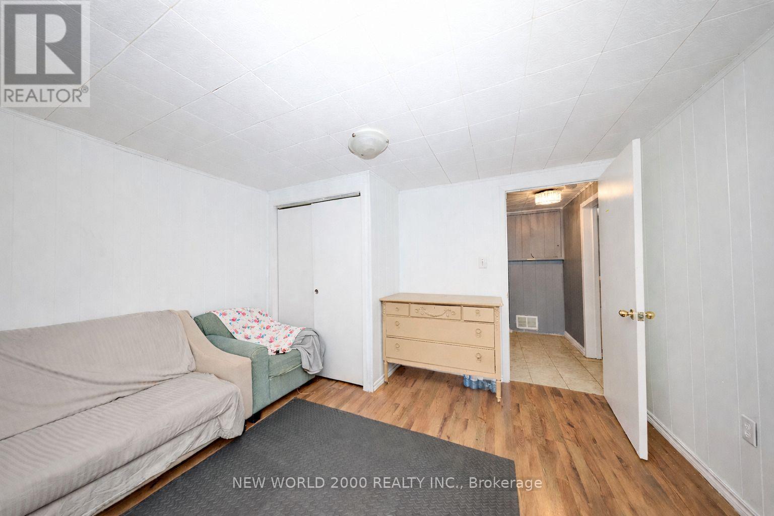 62 Champlain Avenue, Welland, Ontario  L3C 2L7 - Photo 23 - X12845610