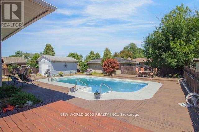 62 Champlain Avenue, Welland, Ontario  L3C 2L7 - Photo 40 - X12845610