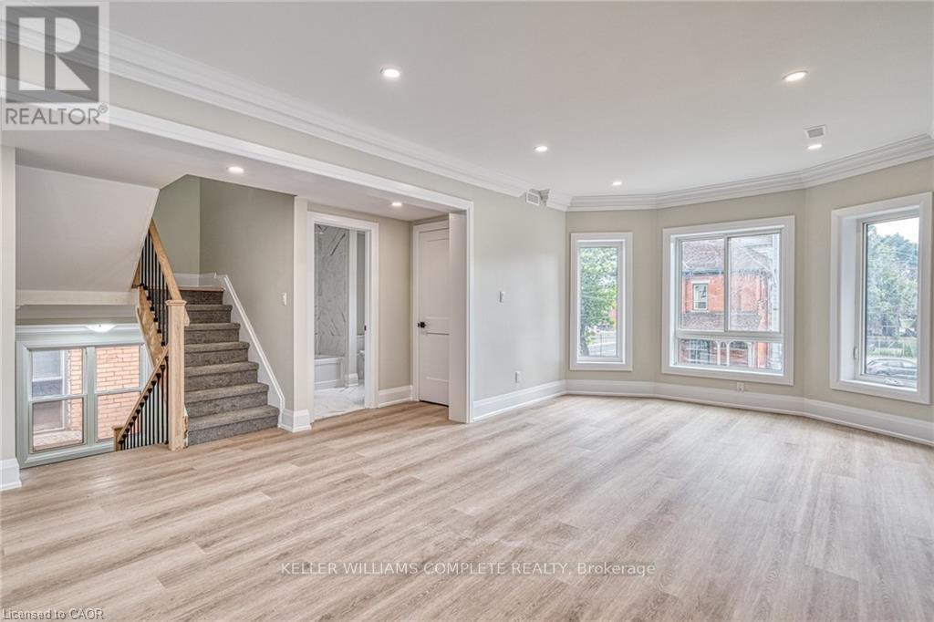 2 - 86 Wellington Street S, Hamilton, Ontario  L8N 2R2 - Photo 8 - X12845622