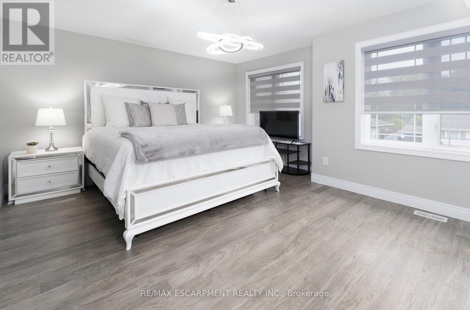 44 Miller Drive, Hamilton, Ontario  L9G 2J1 - Photo 15 - X12845630