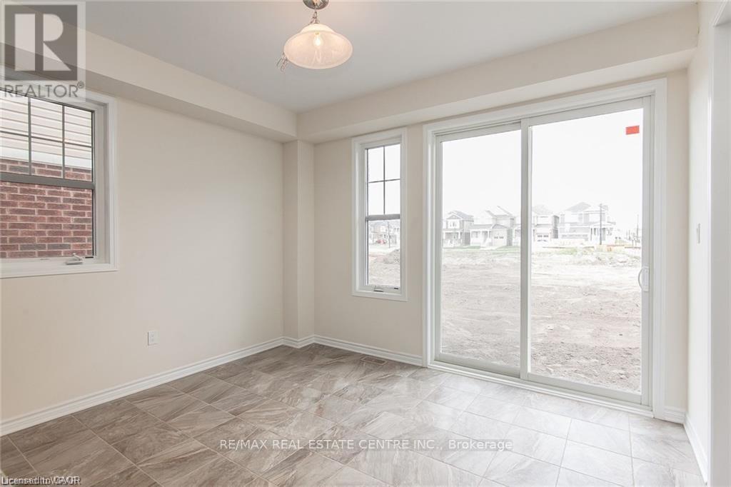 50 Shoreacres Drive, Kitchener, Ontario  N2R 0K7 - Photo 34 - X12845660