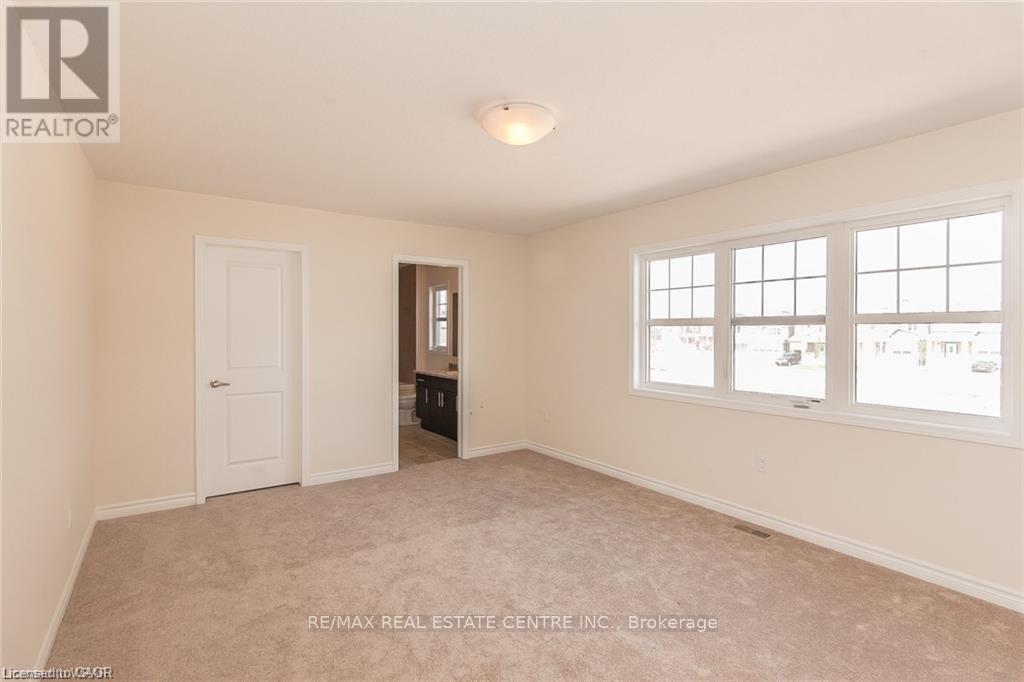 50 Shoreacres Drive, Kitchener, Ontario  N2R 0K7 - Photo 41 - X12845660