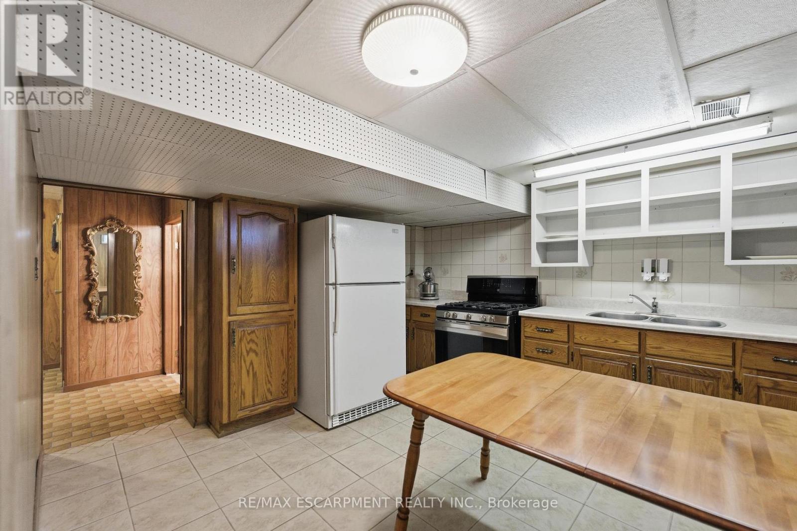 314 Hawkridge Avenue, Hamilton, Ontario  L9C 3L2 - Photo 20 - X12845684