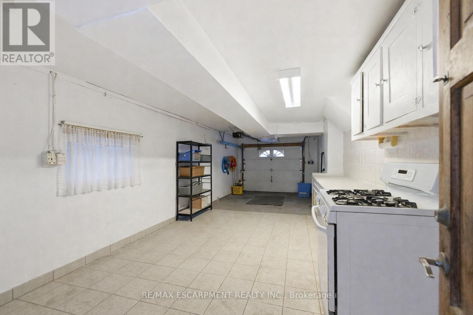 314 Hawkridge Avenue, Hamilton, Ontario  L9C 3L2 - Photo 24 - X12845684