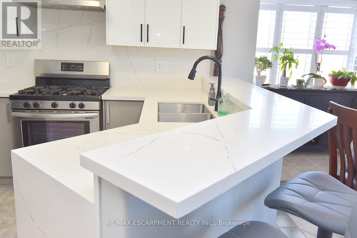 36 - 2774 King Street E, Hamilton, Ontario  L8G 1J4 - Photo 18 - X12845706