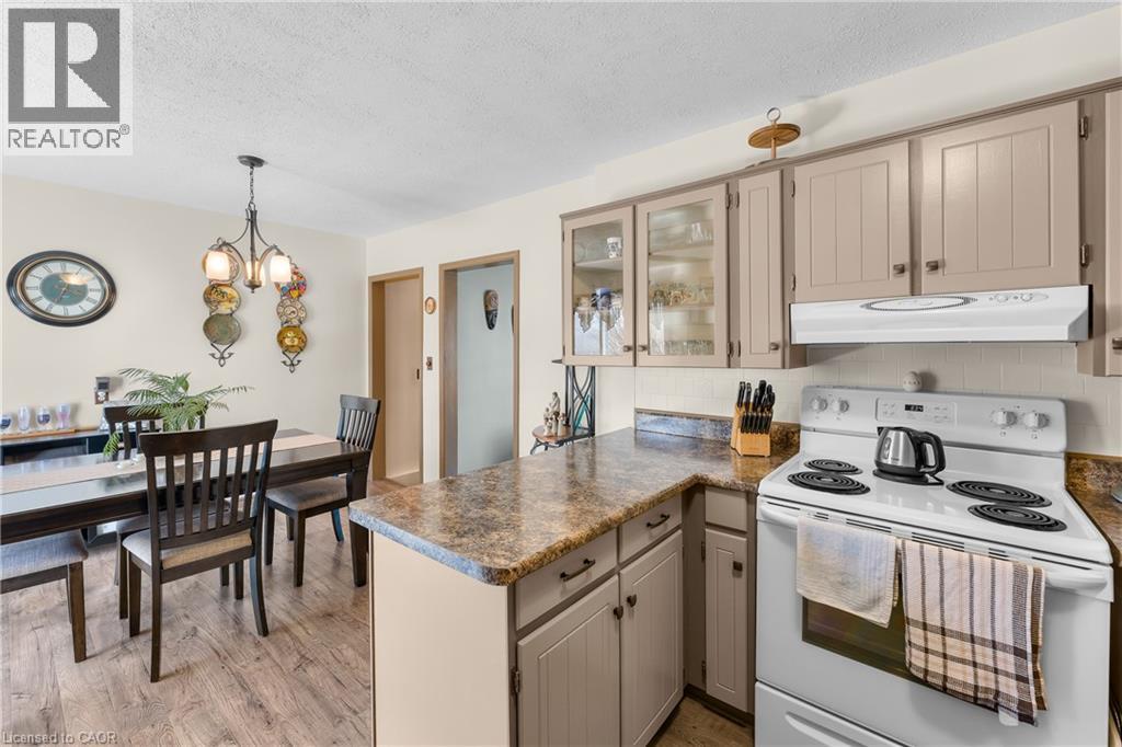 74 Tecumseh Street, St. Catharines, Ontario  L2M 2M6 - Photo 7 - 40809653