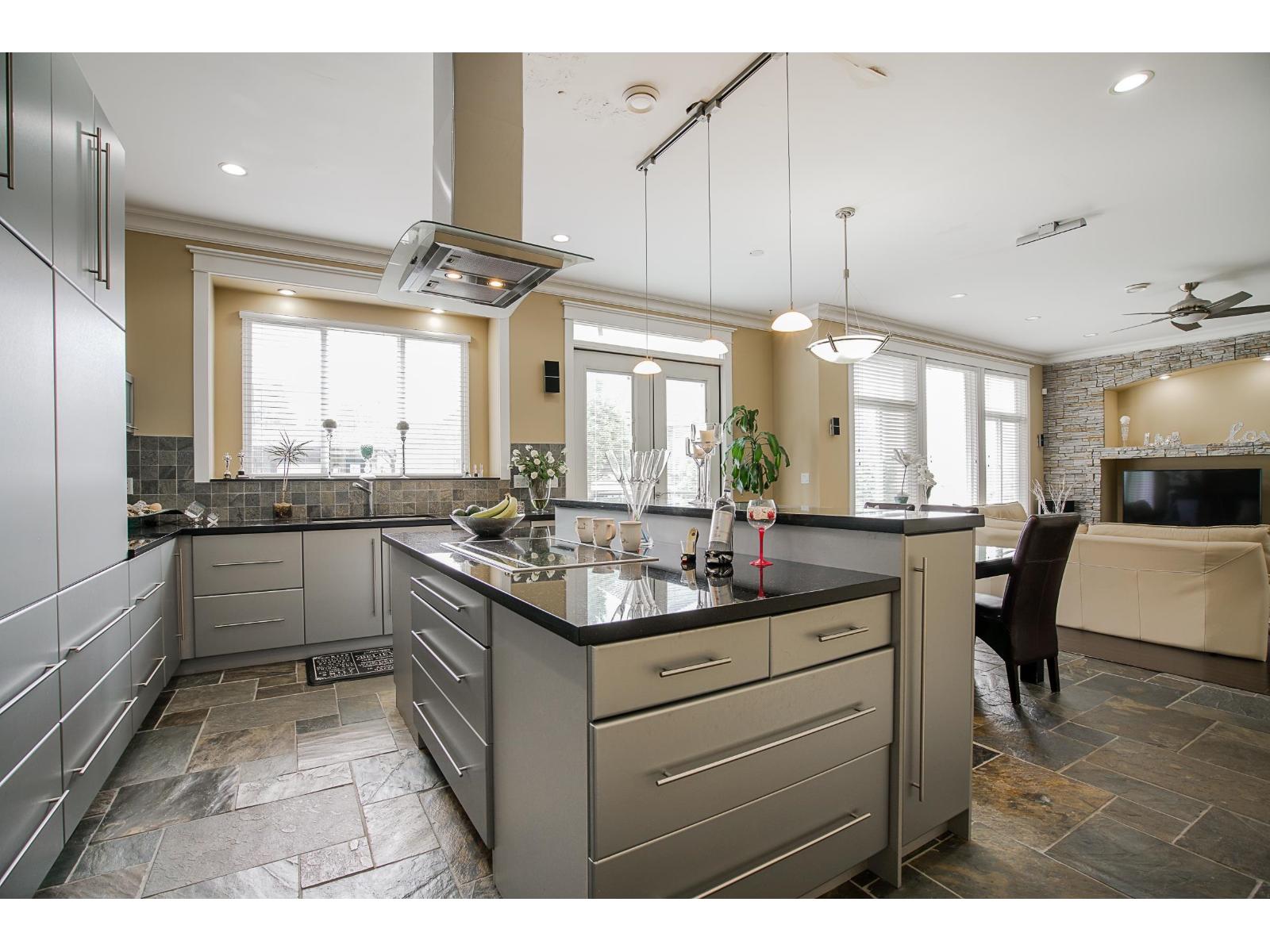 15075 70a Avenue, Surrey, British Columbia  V3S 2E2 - Photo 16 - R3094503