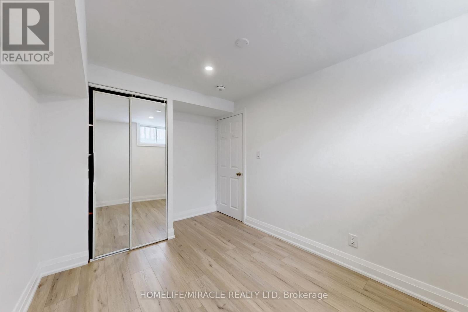 14 Rodwell Court, Brampton, Ontario  L6Y 4G7 - Photo 35 - W12681906