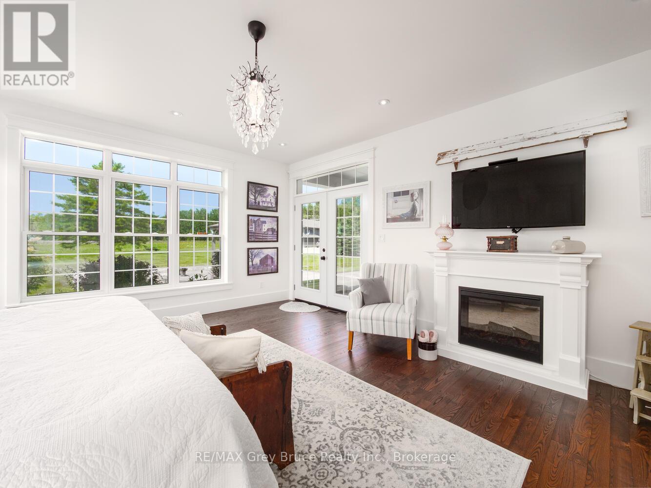 33 Dunks Bay Road, Northern Bruce Peninsula, Ontario  N0H 2R0 - Photo 24 - X12845864