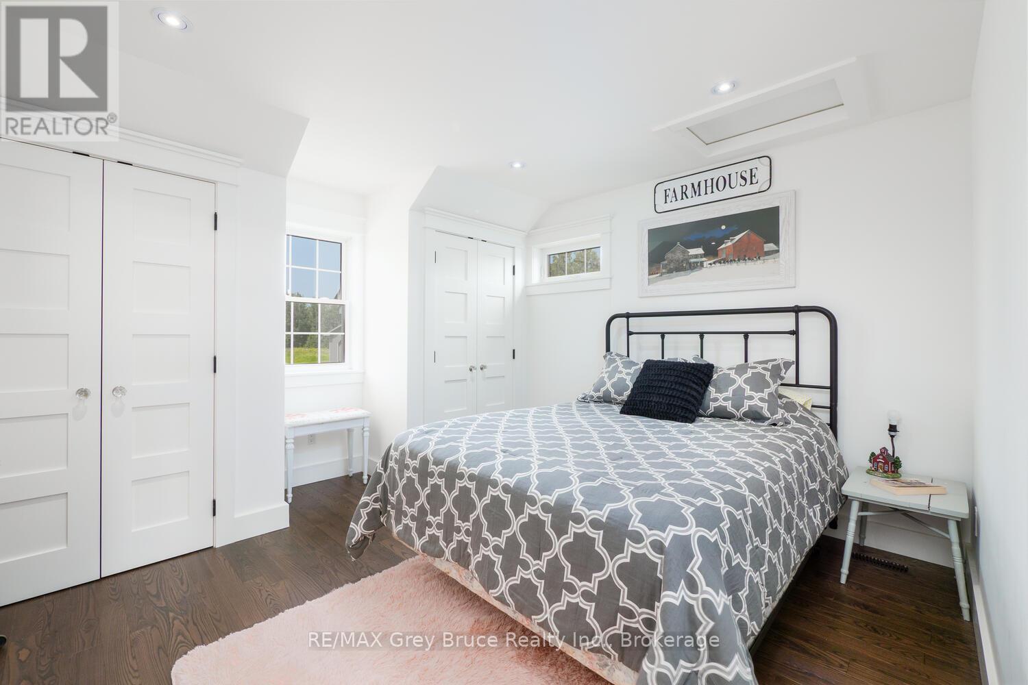 33 Dunks Bay Road, Northern Bruce Peninsula, Ontario  N0H 2R0 - Photo 31 - X12845864