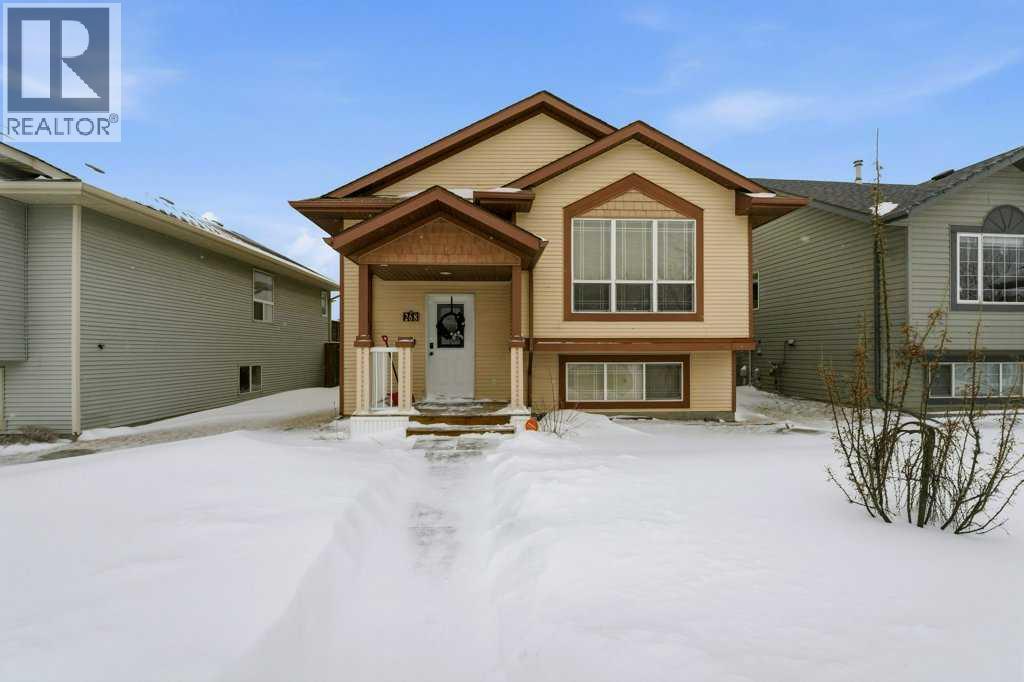268 Kingston Drive, Red Deer, Alberta  T4P 0A7 - Photo 1 - A2287230