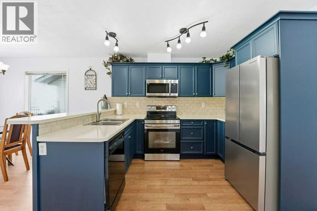 268 Kingston Drive, Red Deer, Alberta  T4P 0A7 - Photo 4 - A2287230