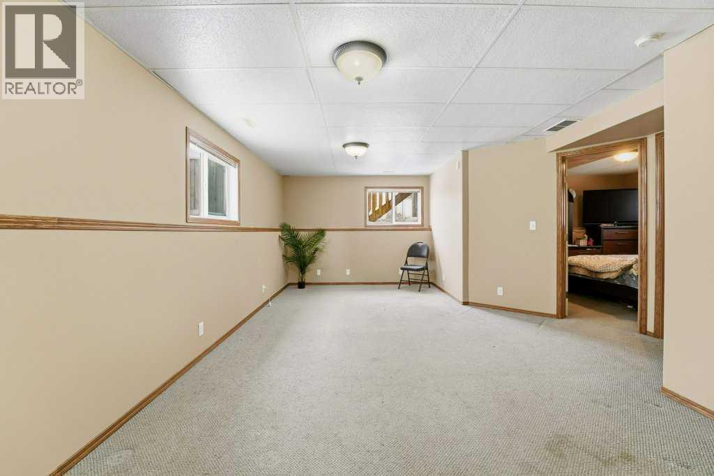 268 Kingston Drive, Red Deer, Alberta  T4P 0A7 - Photo 19 - A2287230