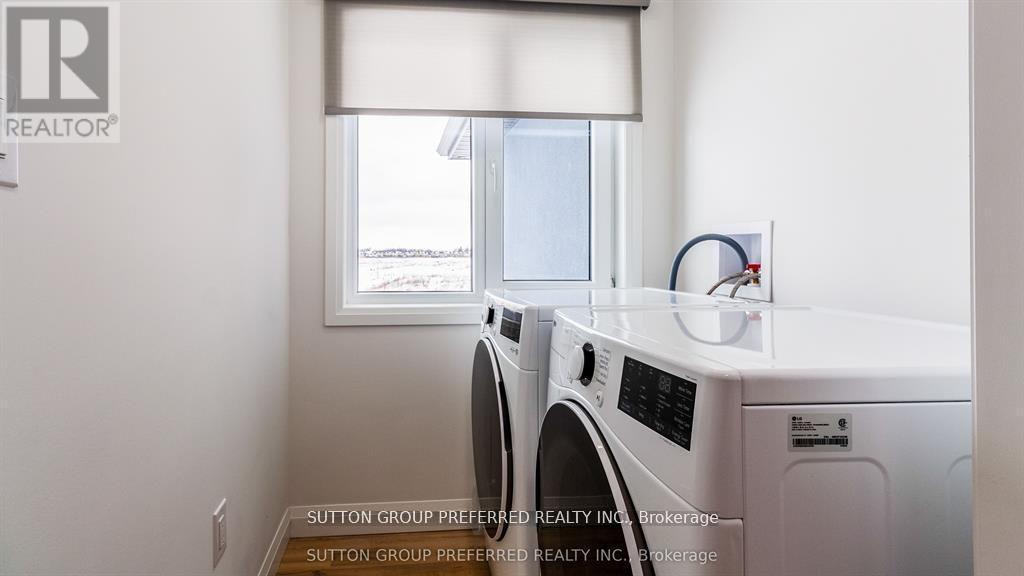 1041 Karenana Road, London South (South U), Ontario  N6M 0K2 - Photo 14 - X12845814