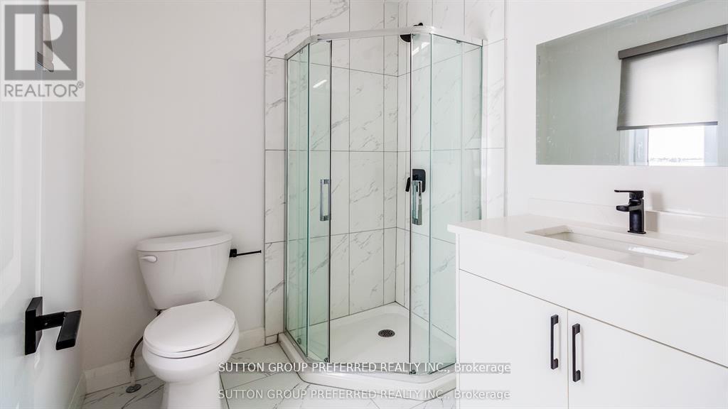 1041 Karenana Road, London South (South U), Ontario  N6M 0K2 - Photo 20 - X12845814