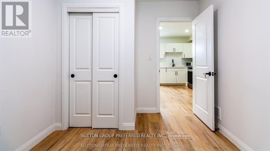 1041 Karenana Road, London South (South U), Ontario  N6M 0K2 - Photo 34 - X12845814