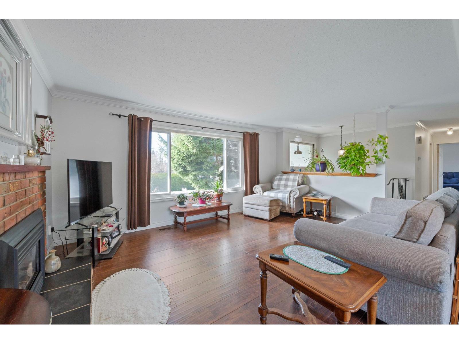 2096 Martens Street, Abbotsford, British Columbia  V2S 5W6 - Photo 4 - R3095523