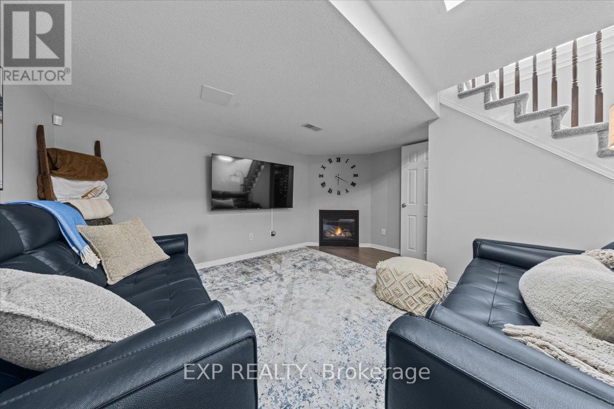 589 Pepperville Crescent, Ottawa, Ontario  K2M 0E7 - Photo 33 - X12845778