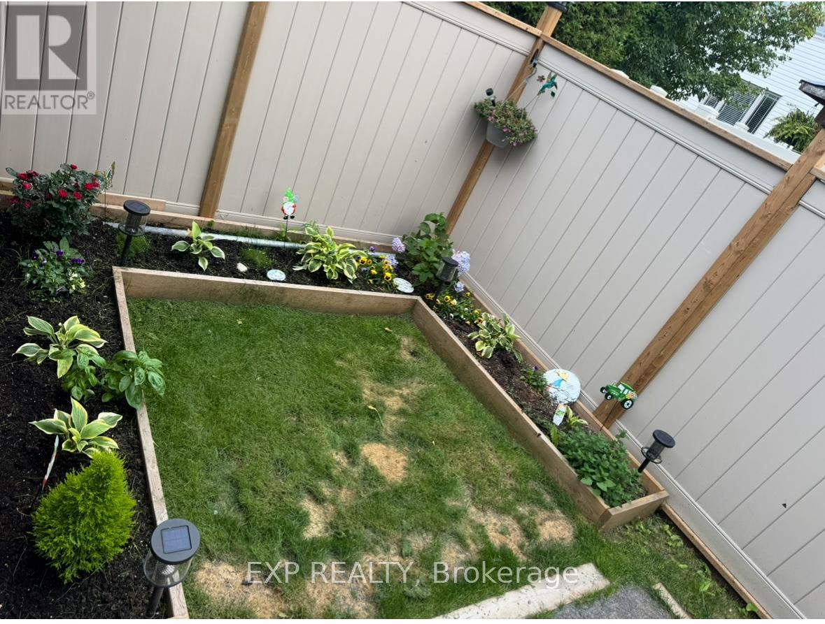 589 Pepperville Crescent, Ottawa, Ontario  K2M 0E7 - Photo 43 - X12845778