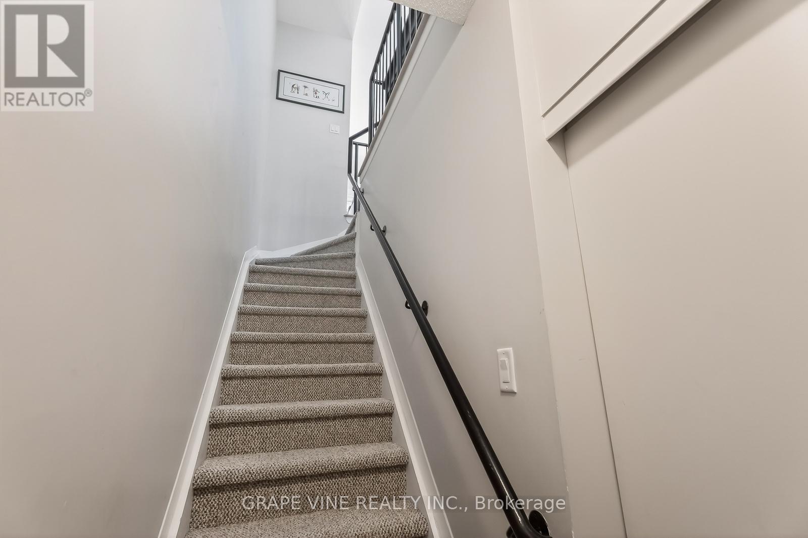 4 - 795 Montreal Road, Ottawa, Ontario  K1K 0S9 - Photo 4 - X12845840