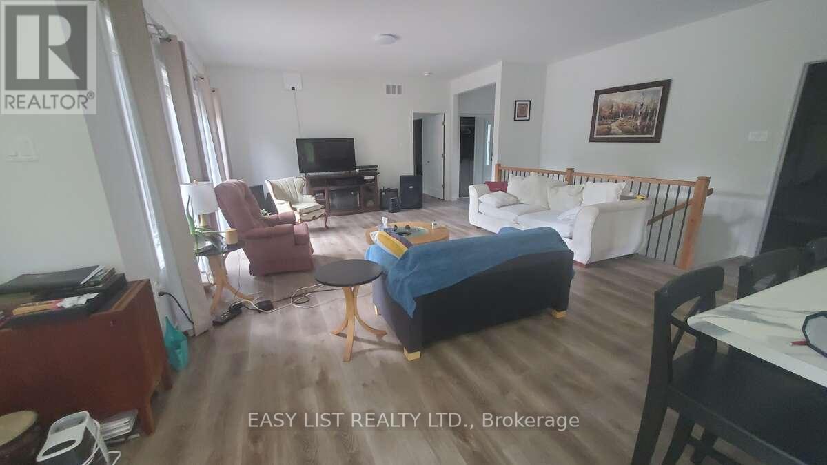 803 Barrett Chute Road, Greater Madawaska, Ontario  K0J 1H0 - Photo 2 - X12845858