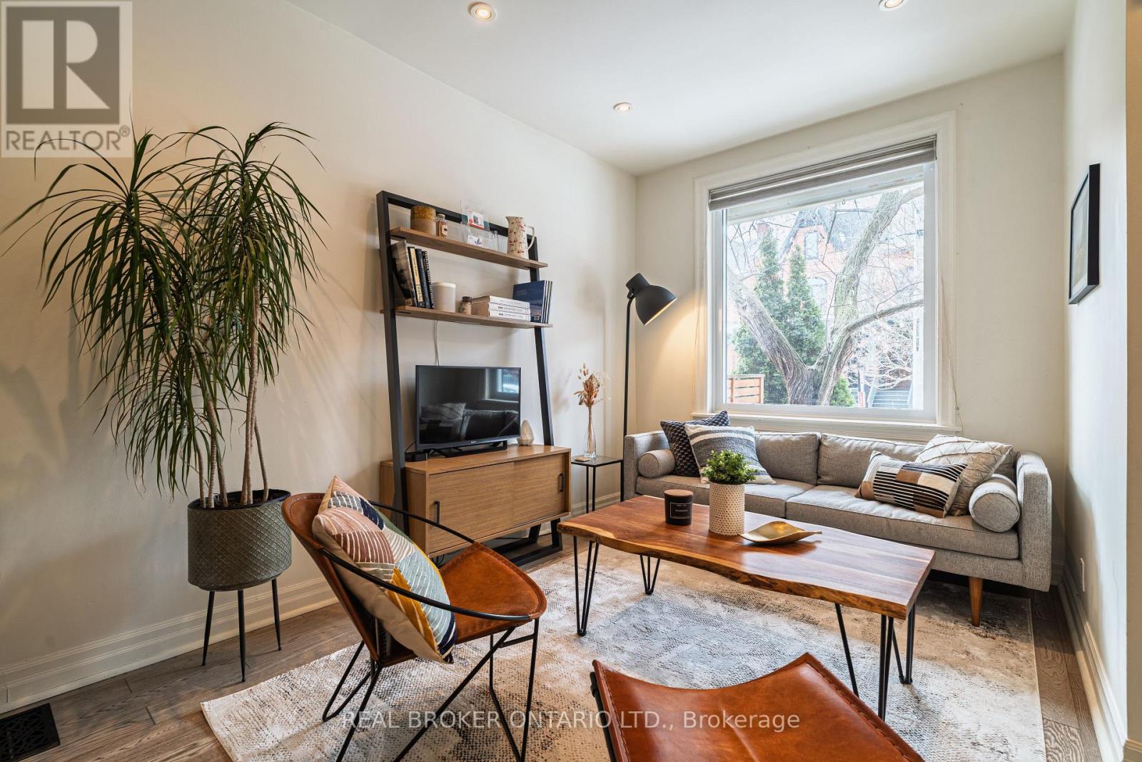 97 Major Street, Toronto, Ontario  M5S 2K9 - Photo 8 - C12845644