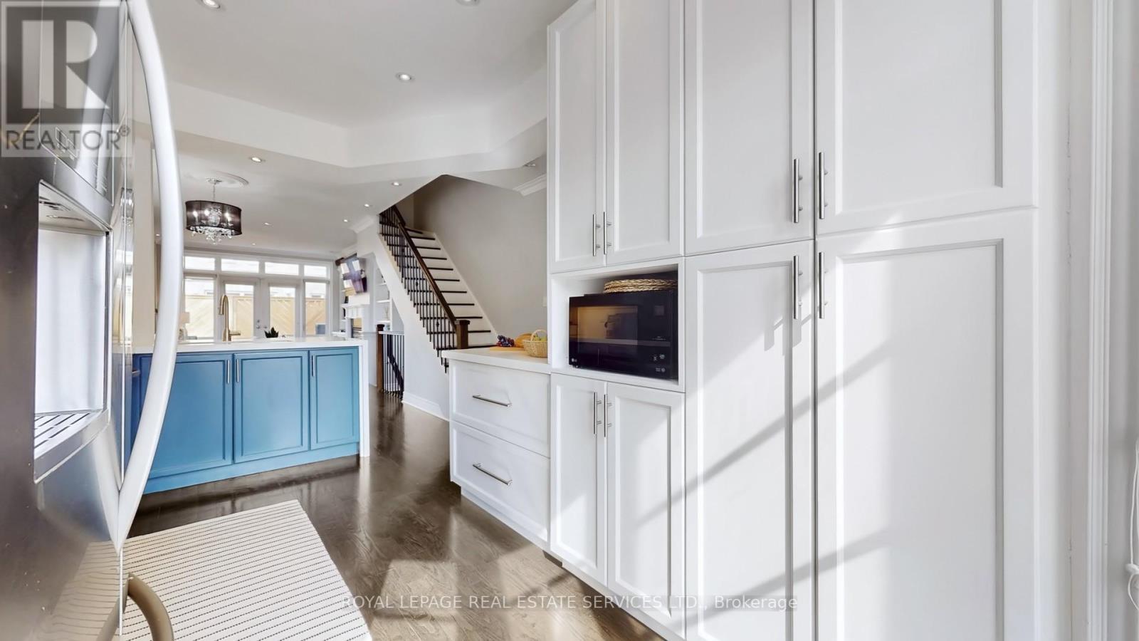 124 Six Point Road, Toronto, Ontario  M8Z 0A1 - Photo 18 - W12845448