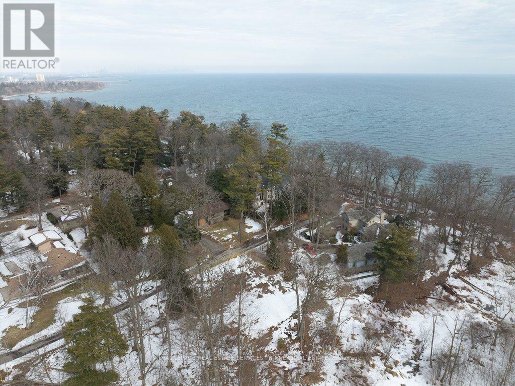 846 Chaucer Avenue, Mississauga, Ontario  L5H 2Z4 - Photo 7 - W12836060