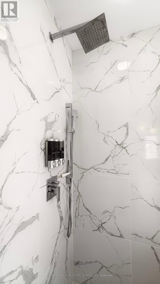 124 Six Point Road, Toronto, Ontario  M8Z 0A1 - Photo 36 - W12845448