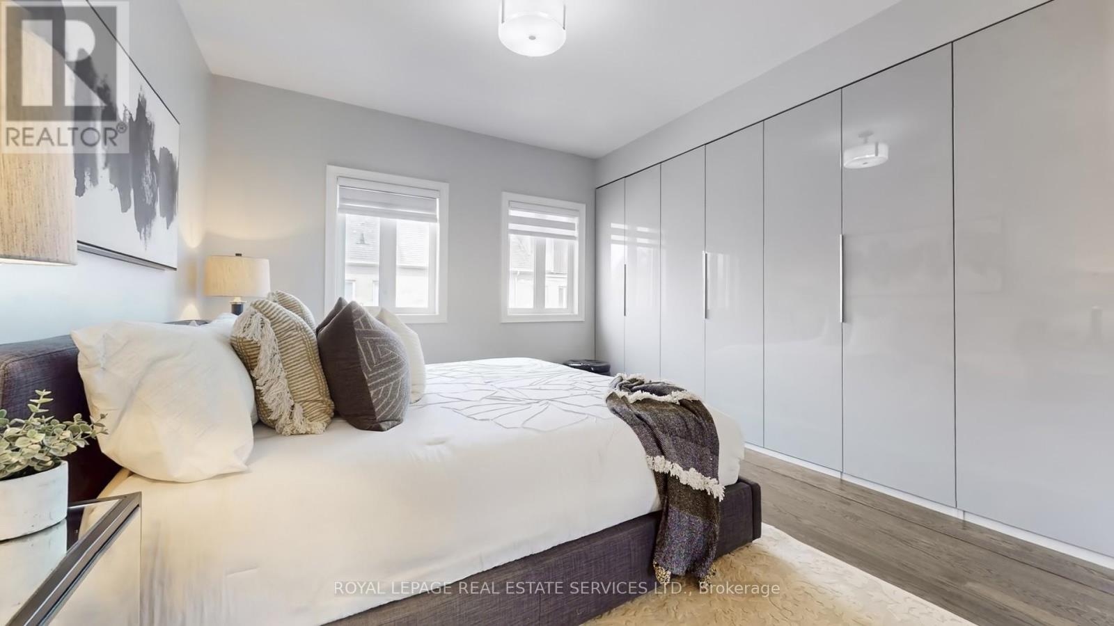 124 Six Point Road, Toronto, Ontario  M8Z 0A1 - Photo 28 - W12845448