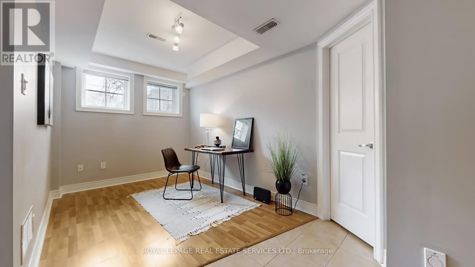 124 Six Point Road, Toronto, Ontario  M8Z 0A1 - Photo 46 - W12845448