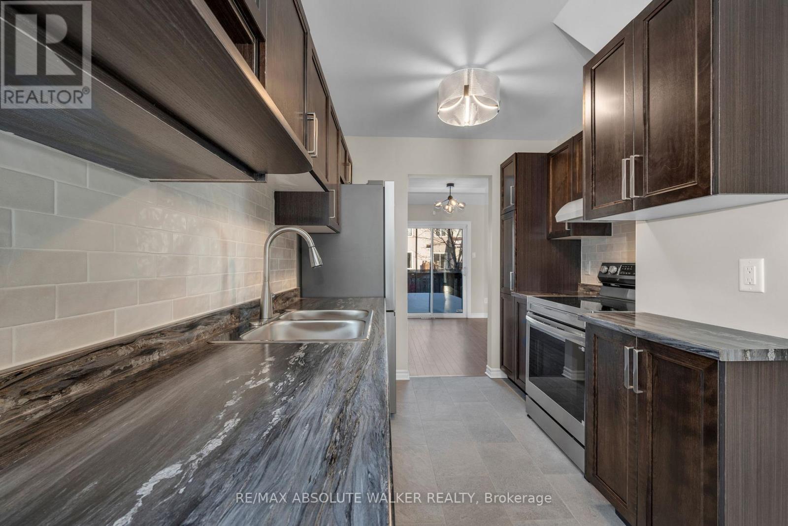 1538 Briarfield Crescent, Ottawa, Ontario  K4A 1Z9 - Photo 16 - X12845742