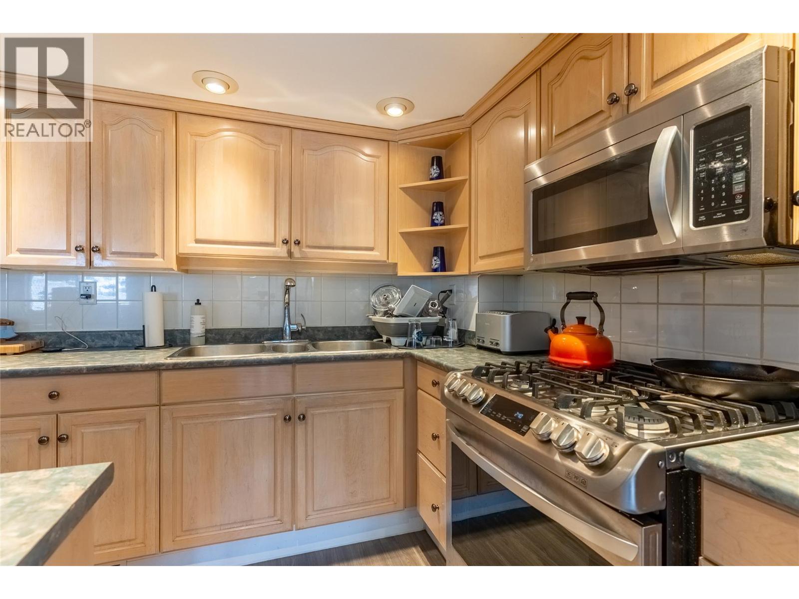 450 Opal Drive, Logan Lake, British Columbia  V0K 1W0 - Photo 3 - 10377985