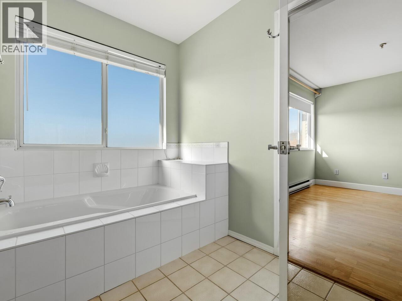 1141 O'flaherty Gate, Port Coquitlam, British Columbia  V3C 6H2 - Photo 21 - R3096112