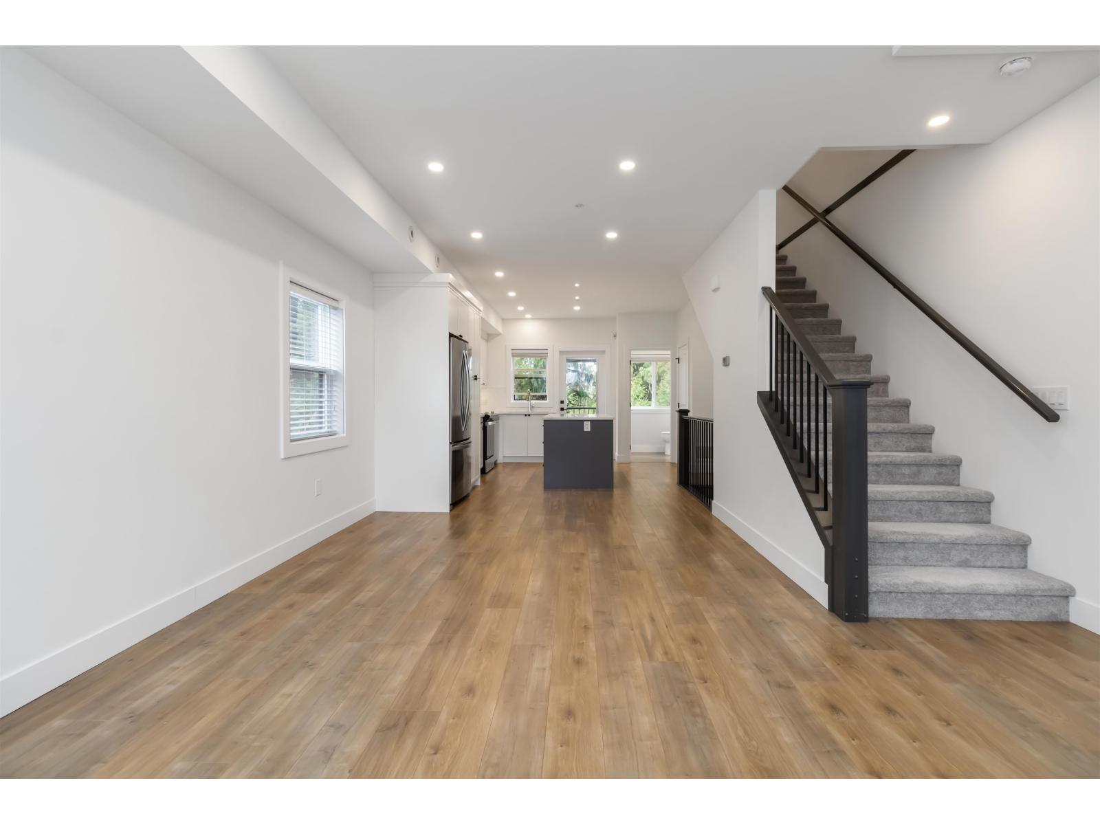 10 32970 Tunbridge Avenue, Mission, British Columbia  V2V 6X9 - Photo 11 - R3095193