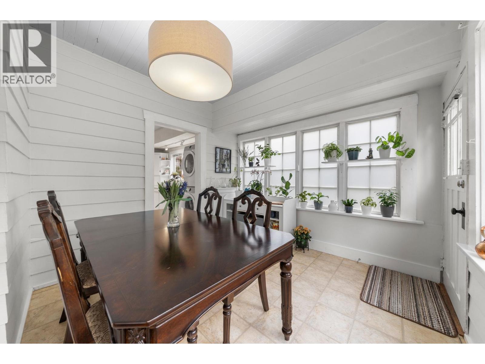 163 E Kings Road, North Vancouver, British Columbia  V7N 1H4 - Photo 12 - R3096151