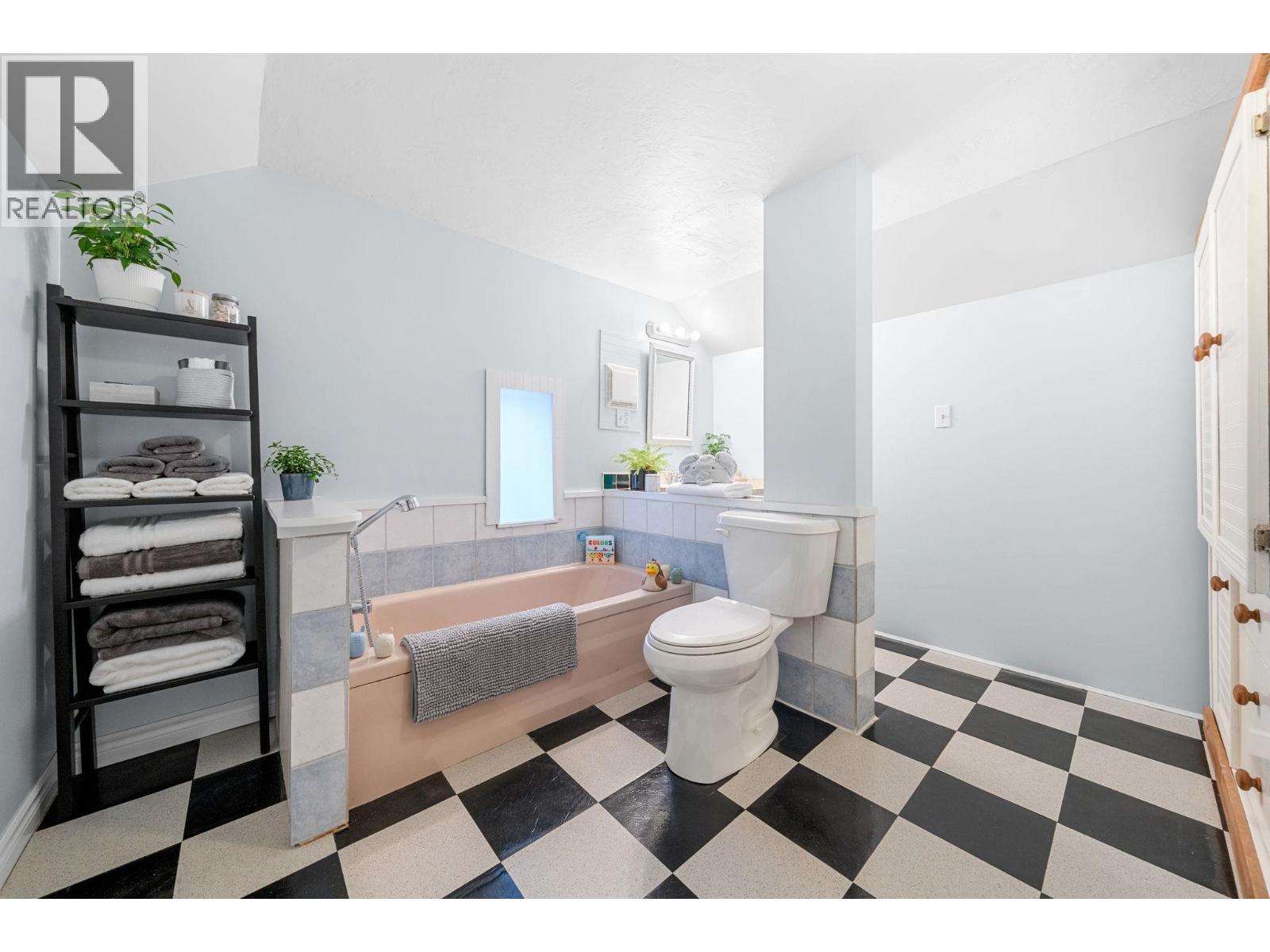 163 E Kings Road, North Vancouver, British Columbia  V7N 1H4 - Photo 28 - R3096151