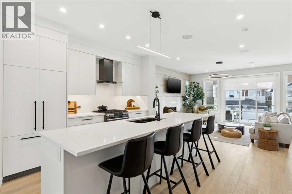 28 Timberline Way Sw, Calgary, Alberta  T3H 0W3 - Photo 11 - A2289472