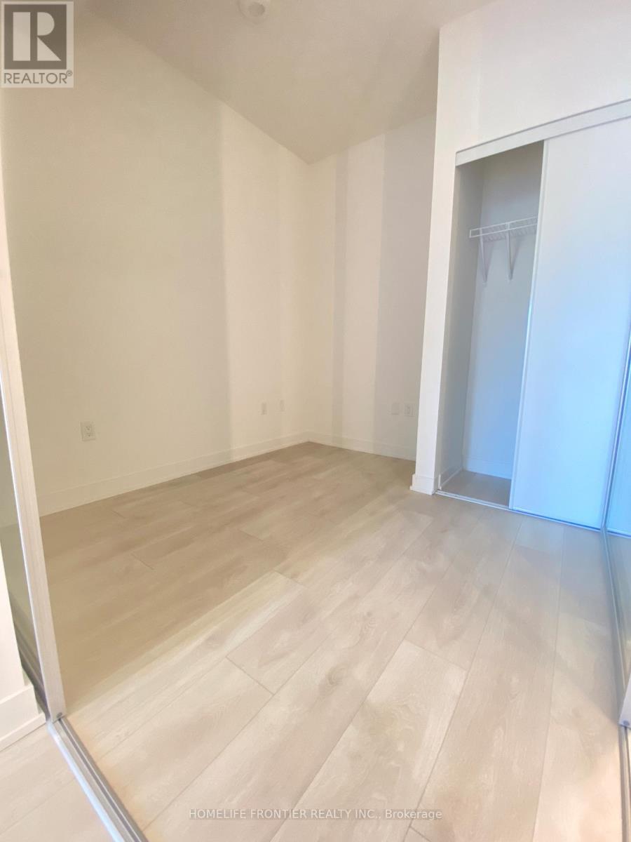 1505 - 117 Broadway Avenue, Toronto (Mount Pleasant West), Ontario  M4P 1V3 - Photo 5 - C12845762