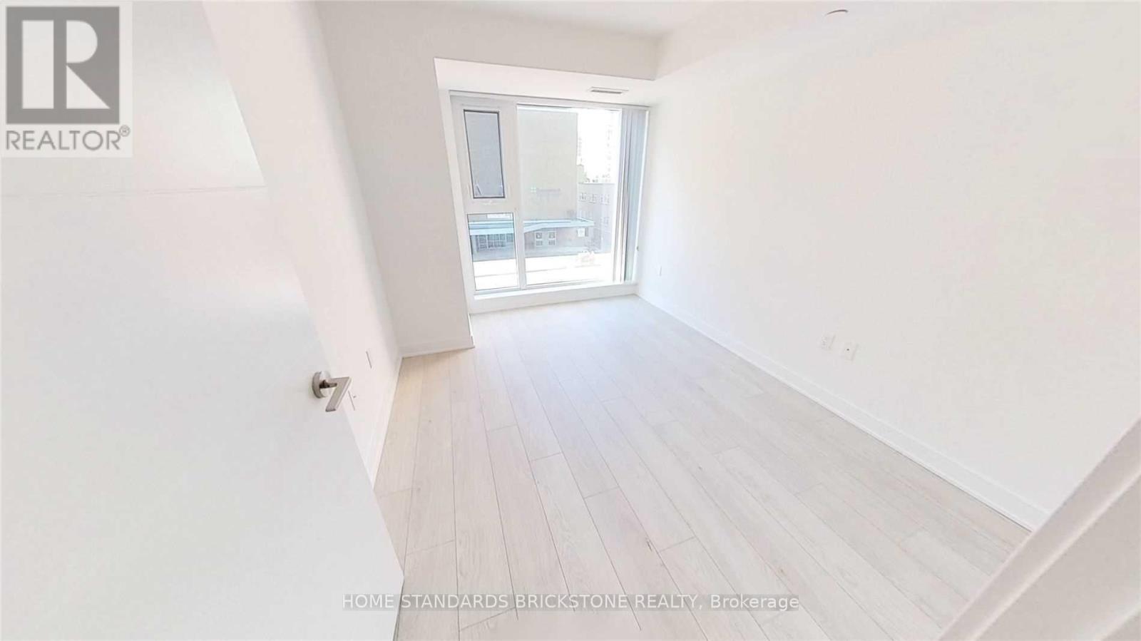 310 - 50 Wellesley Street E, Toronto, Ontario  M4Y 0C8 - Photo 2 - C12845768