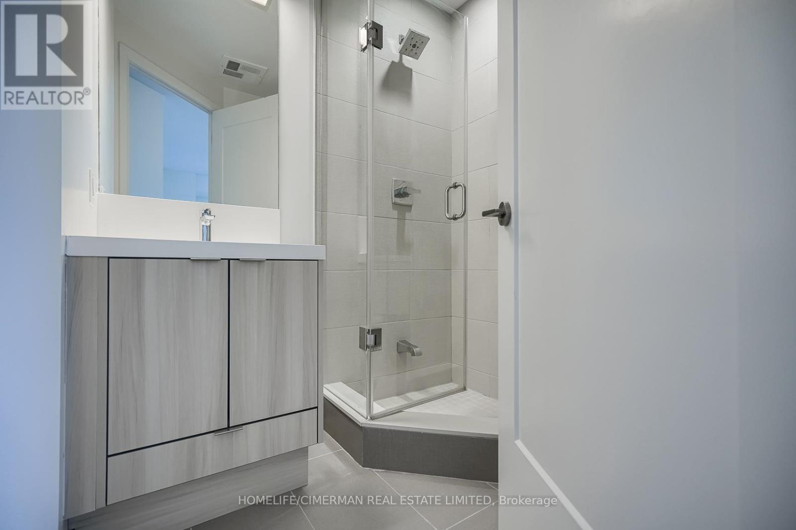 2002 - 101 Erskine Avenue, Toronto, Ontario  M4P 1Y5 - Photo 17 - C12845786