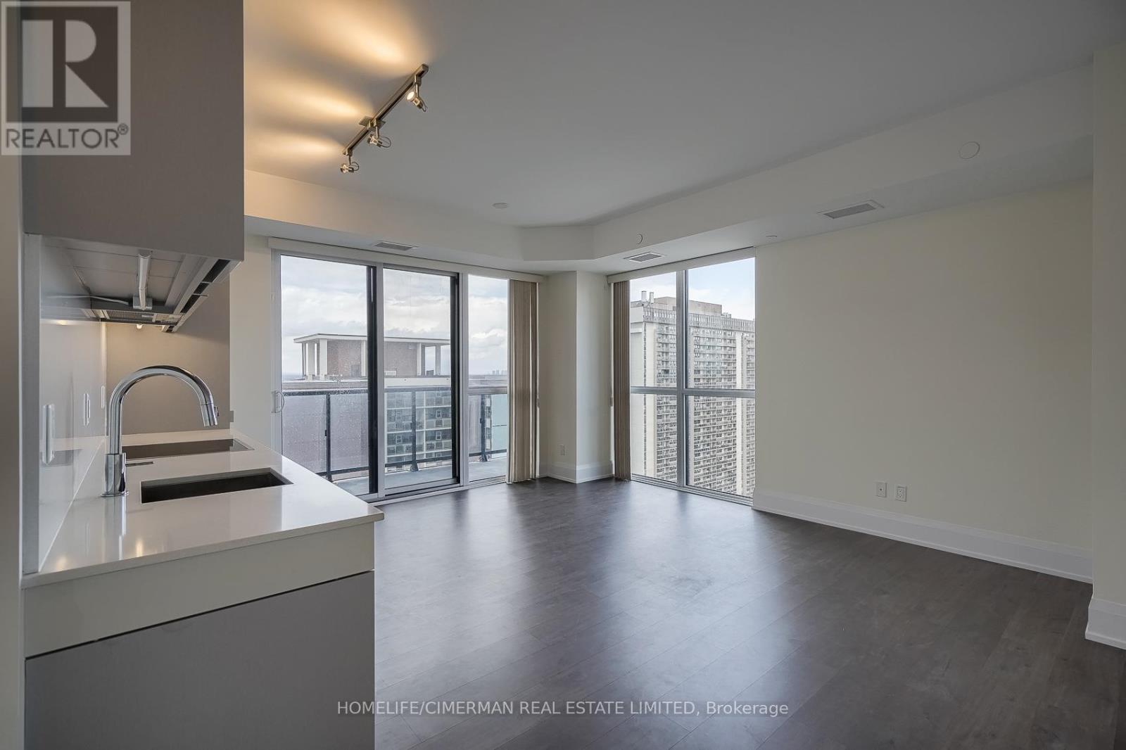 2002 - 101 Erskine Avenue, Toronto, Ontario  M4P 1Y5 - Photo 8 - C12845786