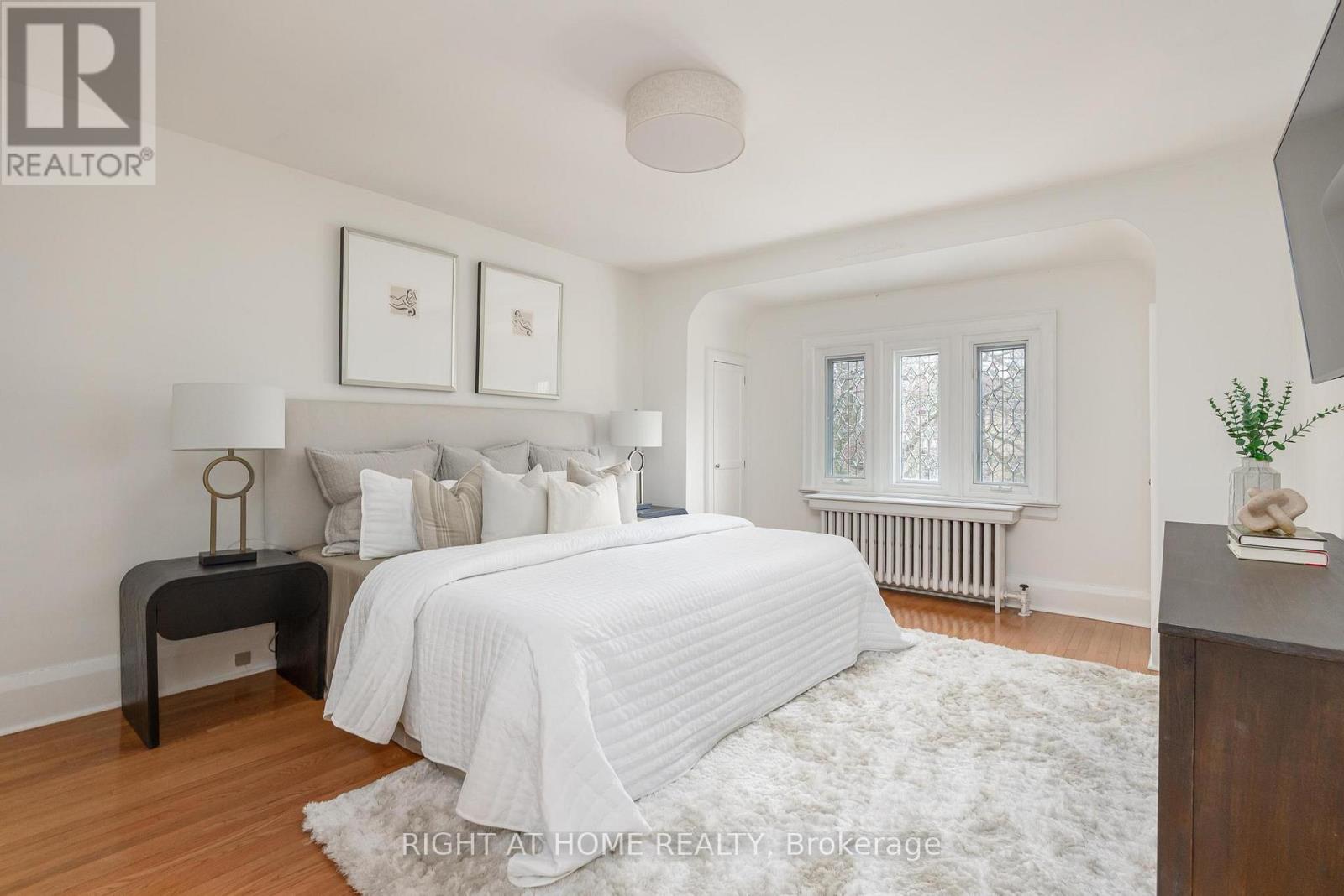 25 Fleming Crescent, Toronto, Ontario  M4G 2A9 - Photo 21 - C12845798