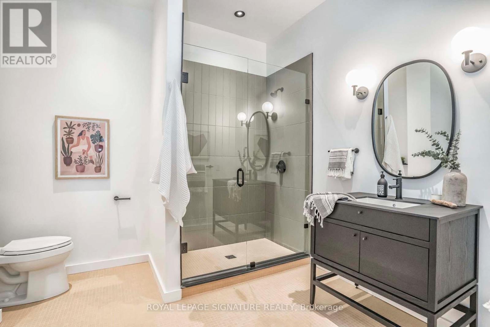 2 - 36 Geary Avenue, Toronto, Ontario  M6H 2B4 - Photo 26 - C12845868