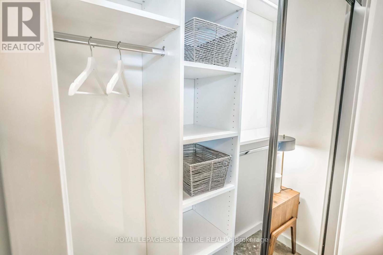 2 - 36 Geary Avenue, Toronto, Ontario  M6H 2B4 - Photo 37 - C12845868